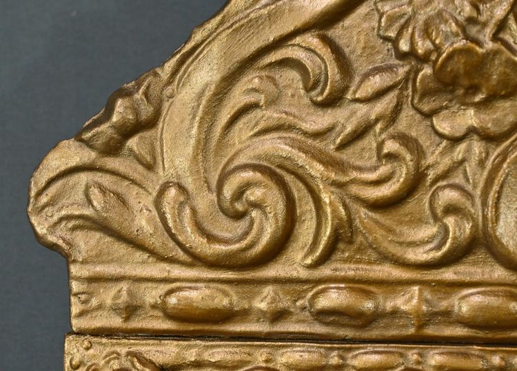 Petit Miroir à Parcloses en Laiton Repoussé – 1900