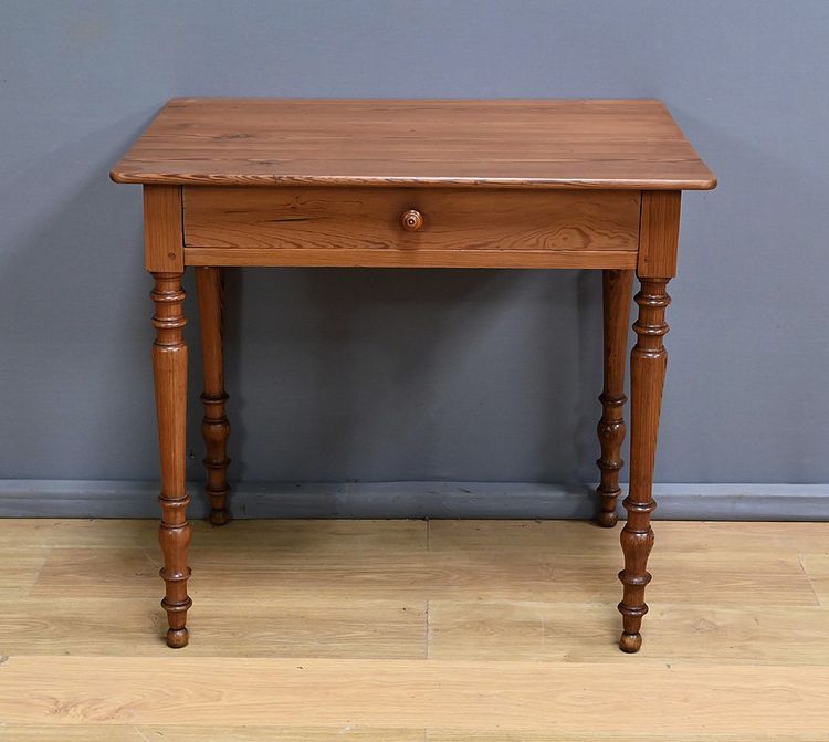 Petite Table Bureau en Pitchpin, style Louis-Philippe – Début XXe