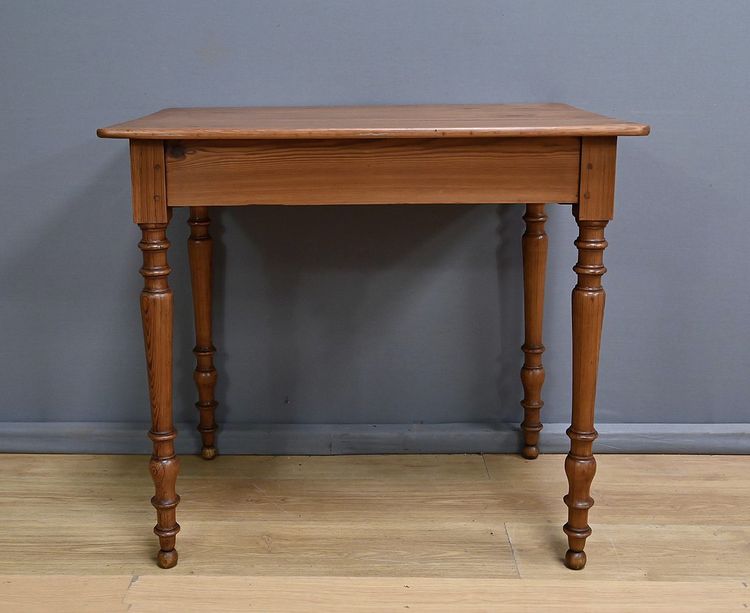 Petite Table Bureau en Pitchpin, style Louis-Philippe – Début XXe