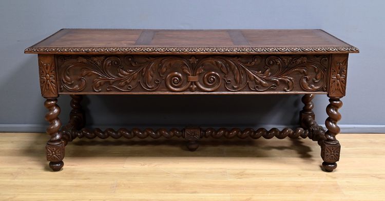 Bureau en Chêne, style Néo-Gothique – Fin XIXe