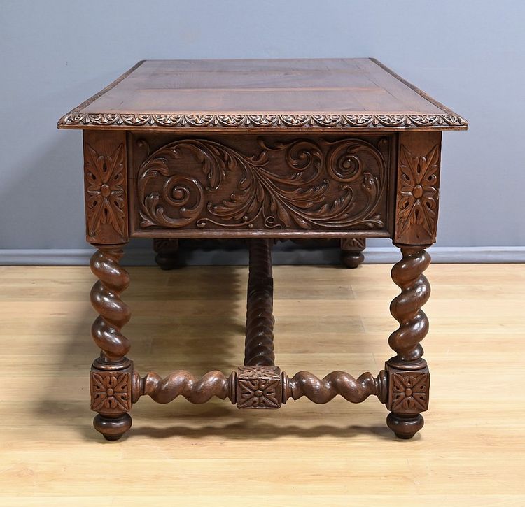 Bureau en Chêne, style Néo-Gothique – Fin XIXe