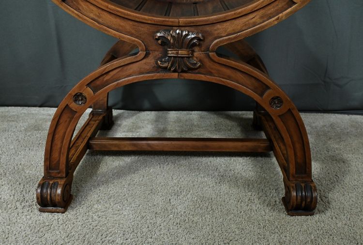 Pair of Dagobert Armchairs in Walnut, Medieval style - Late 19th century