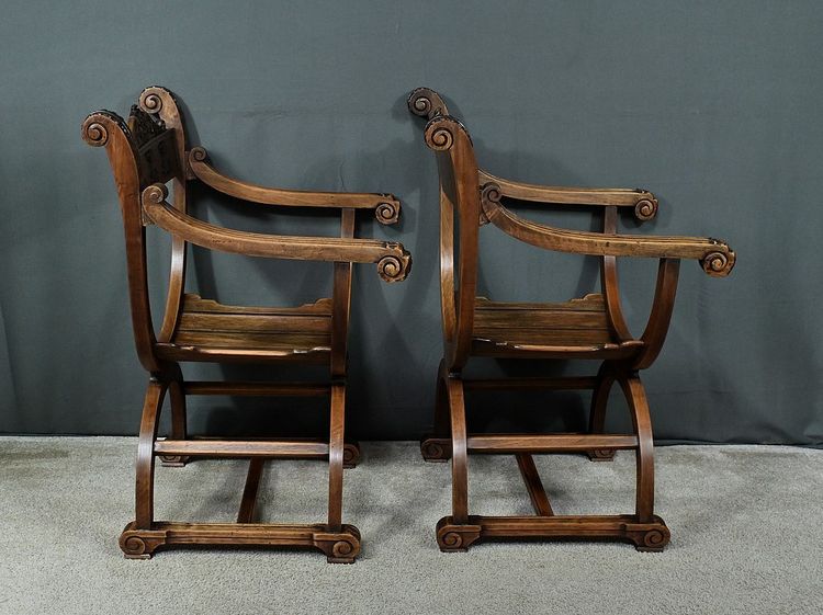 Pair of Dagobert Armchairs in Walnut, Medieval style - Late 19th century