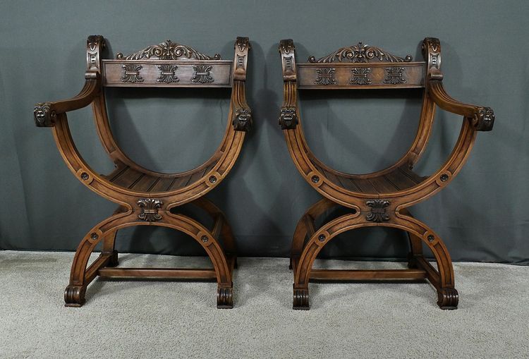 Pair of Dagobert Armchairs in Walnut, Medieval style - Late 19th century