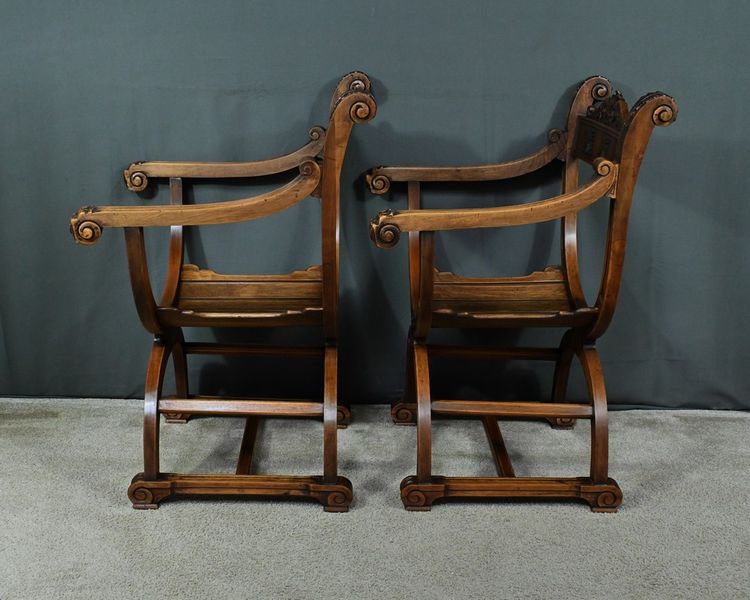 Pair of Dagobert Armchairs in Walnut, Medieval style - Late 19th century