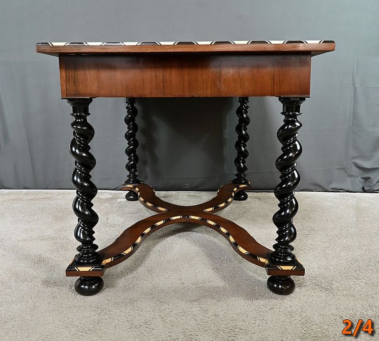 Table Bureau en Marqueterie de Bois Précieux, époque Napoléon III – Milieu XIXe