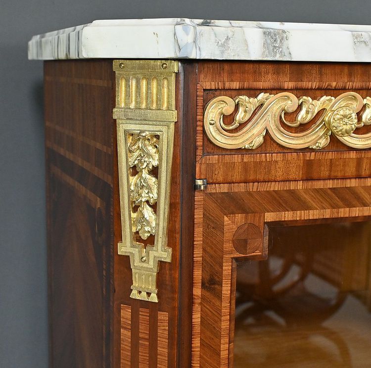 Meuble Vitrine en Marqueterie, style Louis XVI – 2ème partie XIXe