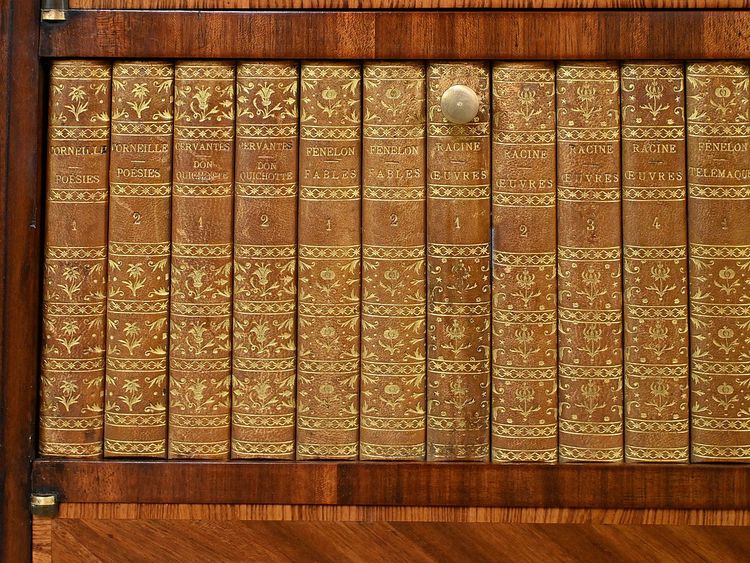 Meuble Vitrine en Marqueterie, style Louis XVI – 2ème partie XIXe