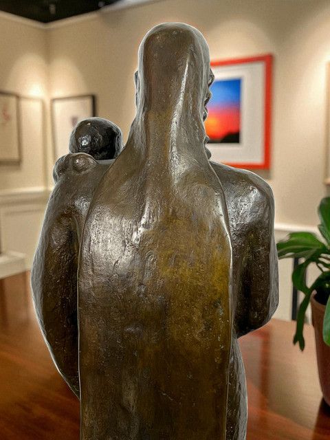 ANTIQUE PATINATED BRONZE REPRESENTING THE "VIRGIN AND CHILD", 42 CM HIGH