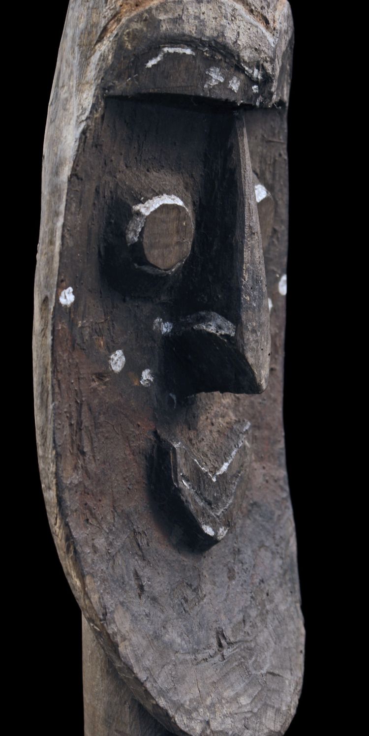 Yena cult figure, sculpture, tribal art, Papua New Guinea, Oceanian art, Oceania, 57 cm