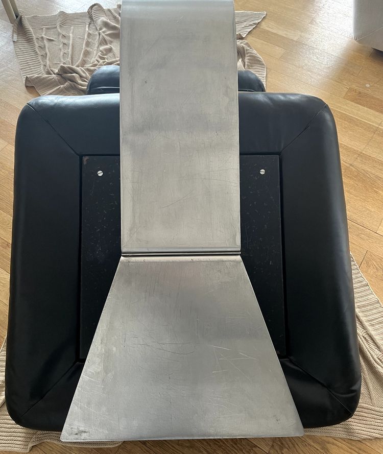 Oscar Niemeyer Lounge Chair + Ottoman Model Alta Bas ON1PH for Mobilier International