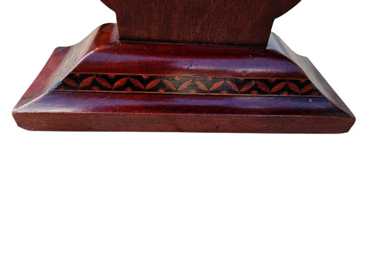 1925 Art Deco inlaid mahogany desk table