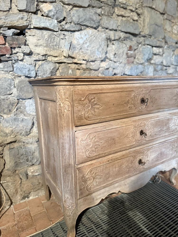 Cassettone Luigi xv Liégeoise della fine del XVIII secolo in rovere naturale
