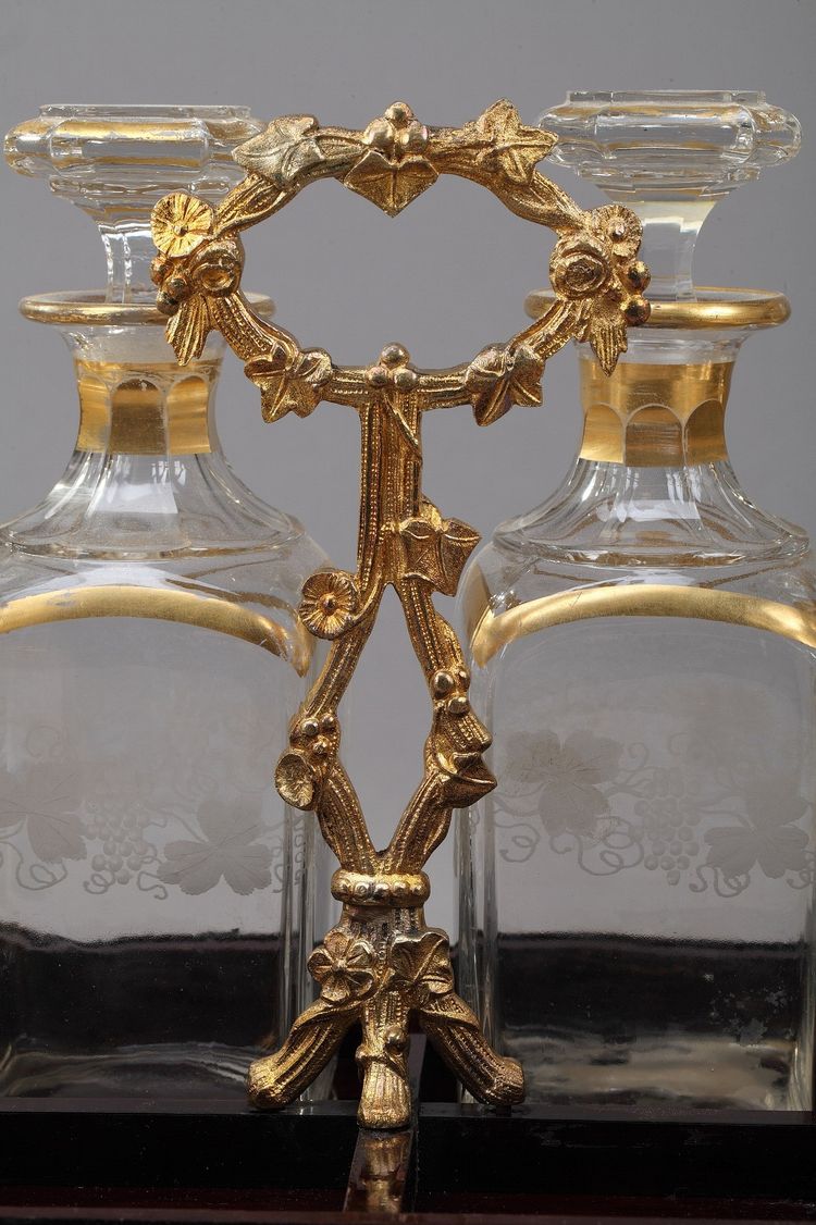 Cave à liqueur Napoléon III en bois d'ébène et incrustations de laiton