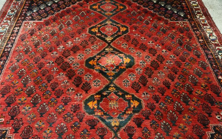 Grande tappeto persiano, XIX secolo, lana (230*223 cm)