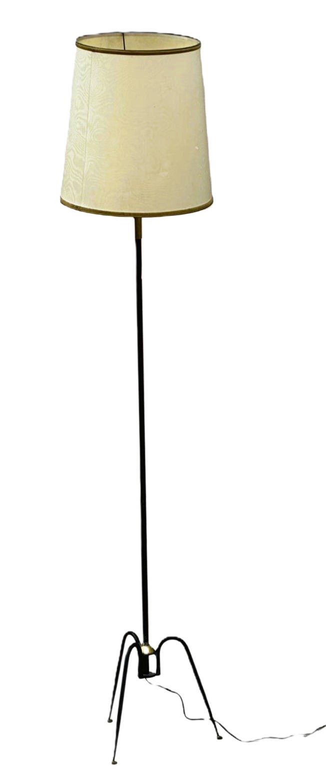 Floor lamp
