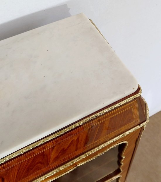 Small Precious Wood Display Case in the Louis XIV style, Napoleon III period - 1850