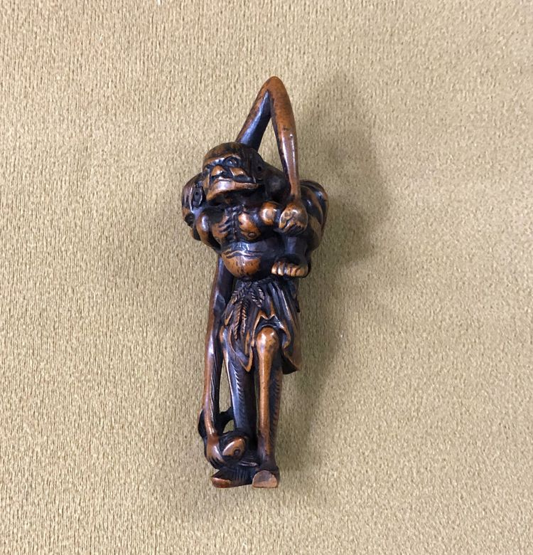 JAPON ancien netsuke en buis figurant ASHINAGA TENAGA