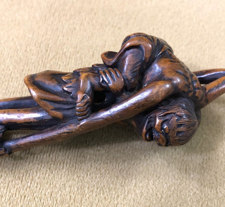 JAPON ancien netsuke en buis figurant ASHINAGA TENAGA