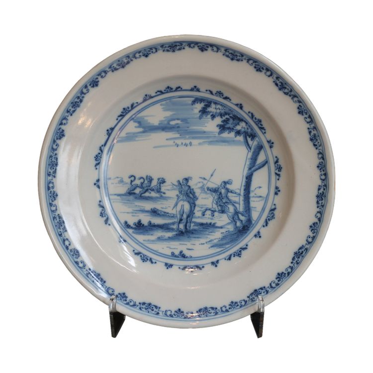 Cheetah hunting plate