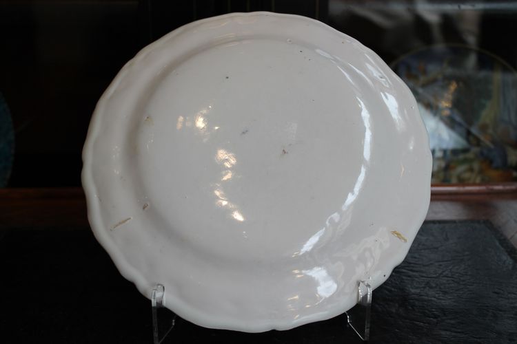 Small round dish