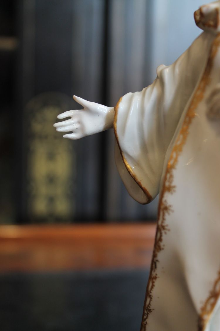 Statuette of Saint Teresa of Avila