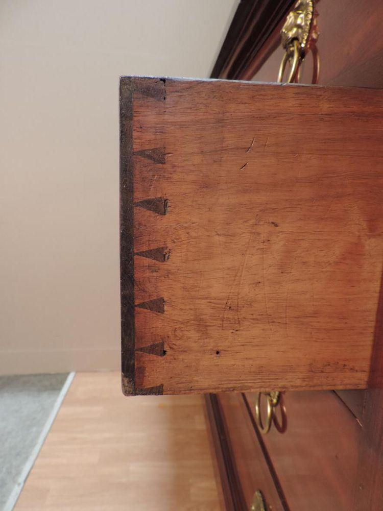 Commode retour d'Egypte