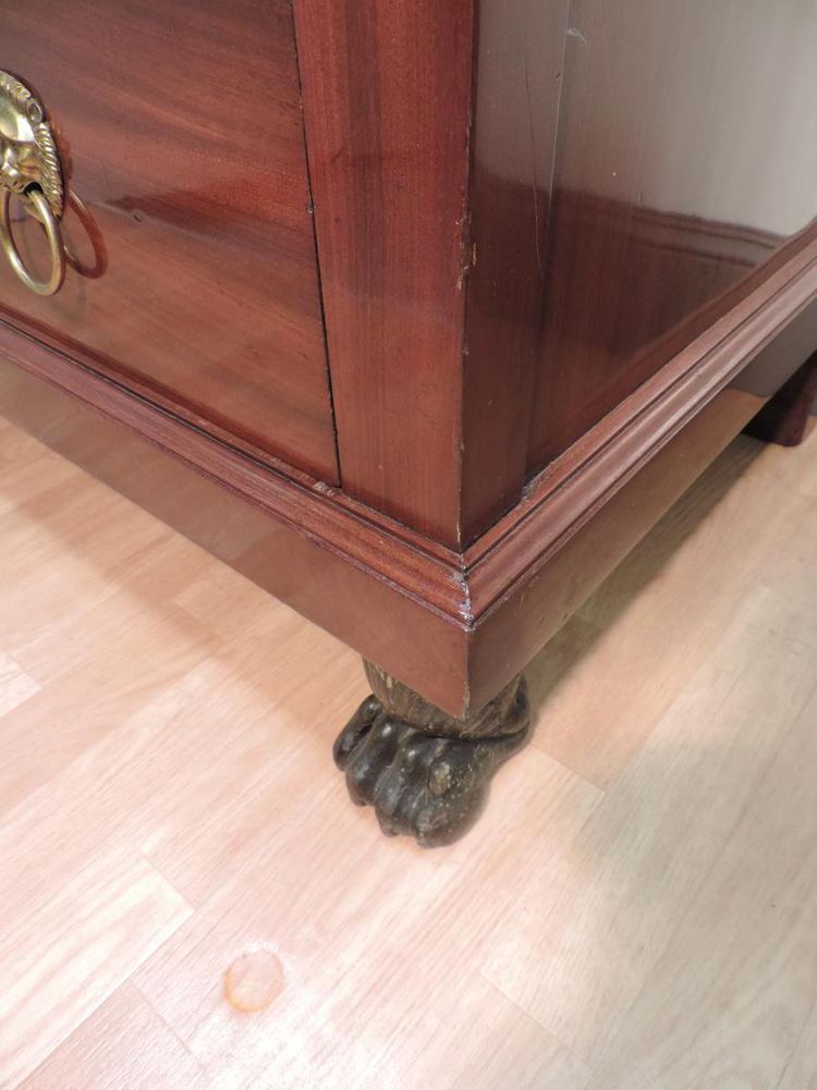 Commode retour d'Egypte