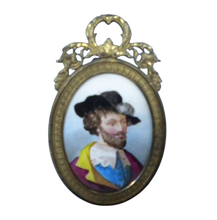 Porcelain Medallion Brass Mount