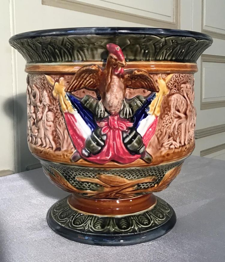 Late 19th century barbotine planter