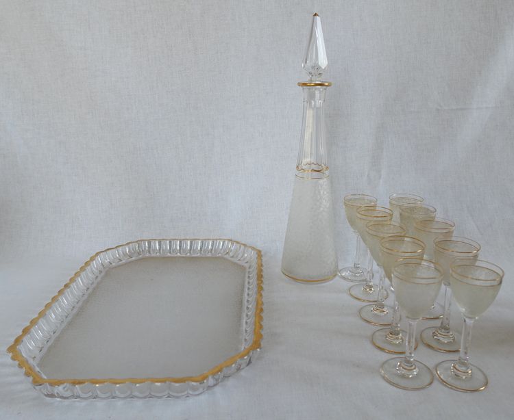 Saint Louis crystal liqueur service with frosted and gilded effect: decanters, glasses and tray