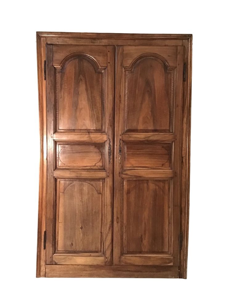 Île De France Walnut Doors Late 18th Century