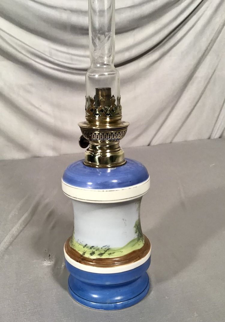 Lampada a olio in porcellana, periodo Napoleone III