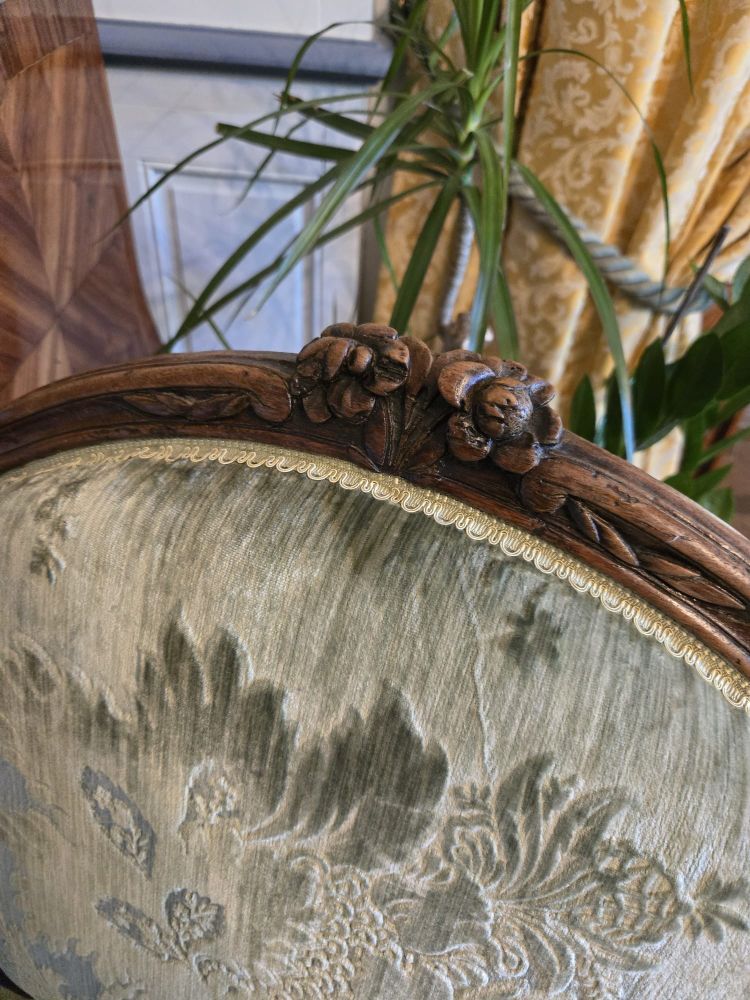 Pair of walnut "à la reine" armchairs, Louis XV period