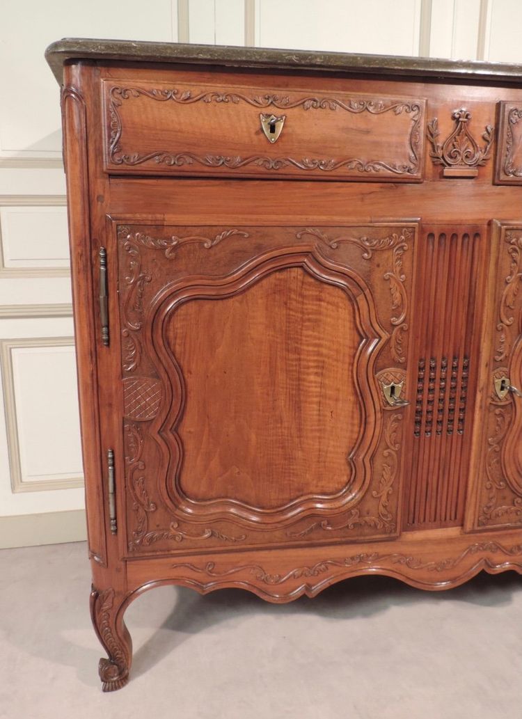 Credenza in noce lionese, fine XVIII inizio XIX secolo