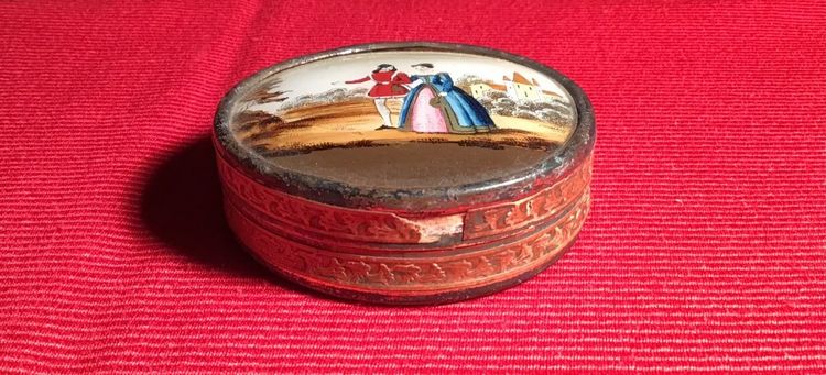 Boîte Ronde Couvercle Fixé Sous Verre 19th century