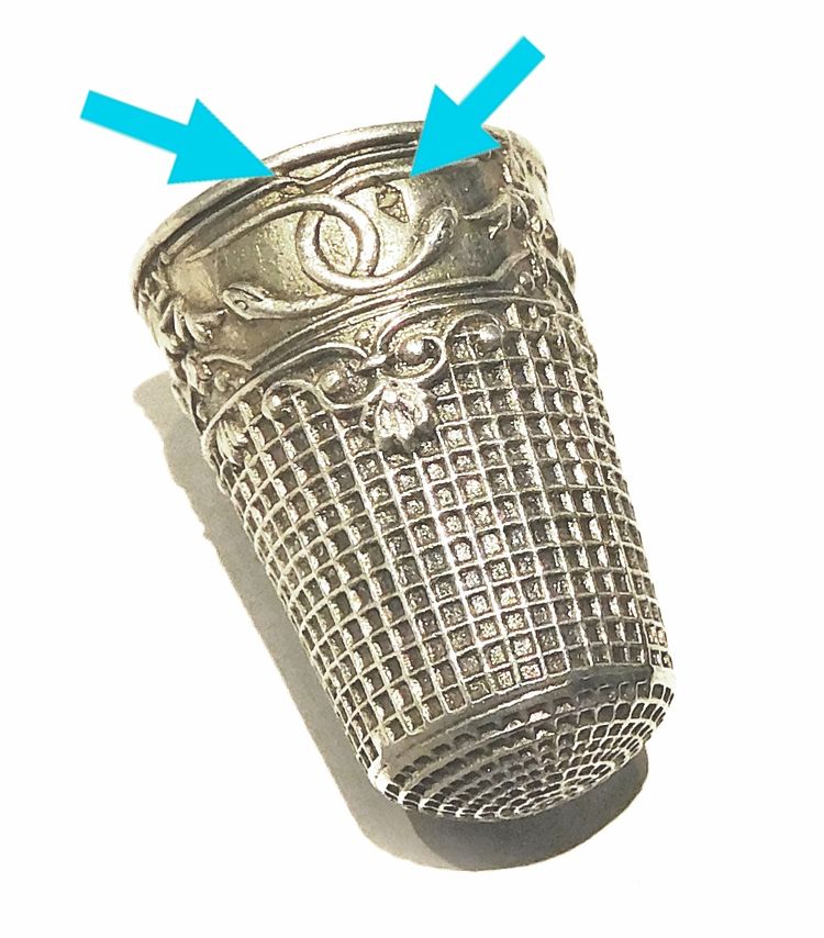 Sewing set in late 19th century vermeil with snake motif scissors thimble