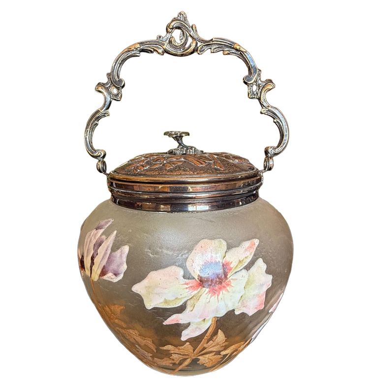 MAGNIFICENT BISCUITS BASKET Montjoye and signed Victor Saglier (1809-1894)