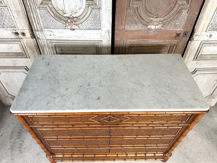 Commode style faux bambou circa 1880
