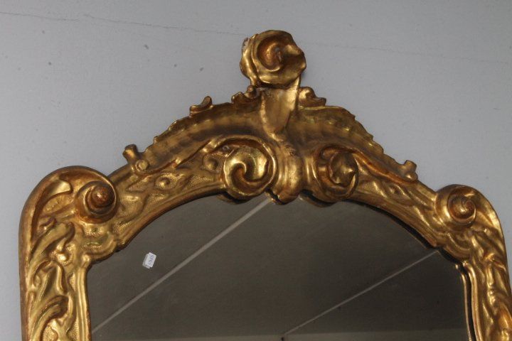 Paire de miroirs anciens Louis XVI 1750 en or pur. Dimensions 124 x 70 cm