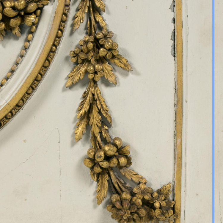 Geschnitztes und vergoldetes lackiertes Holzvertäfelungselement, 18. Jahrhundert