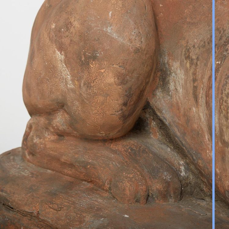 Sphinx en terre cuite, XIXe
