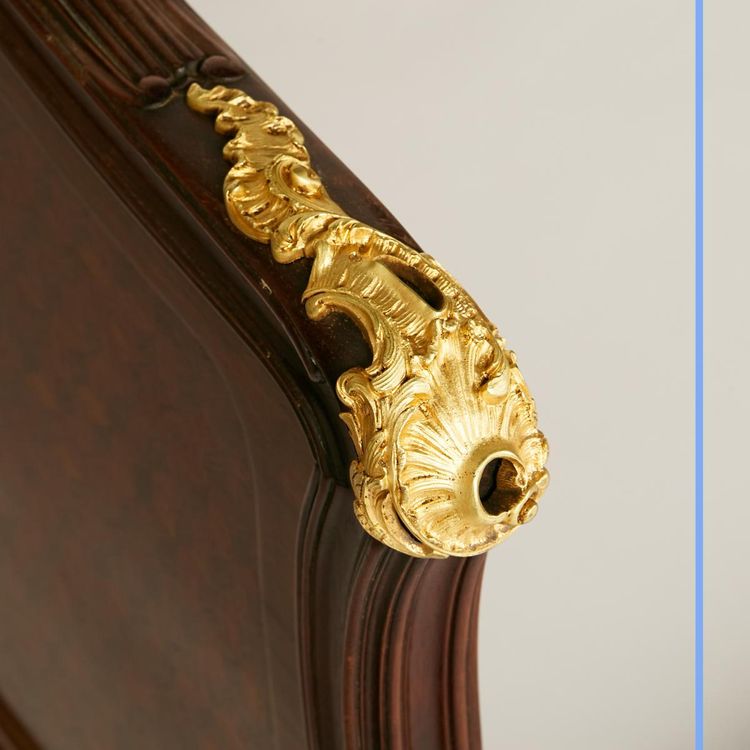 Camera da letto in stile Luigi XV, XIX secolo