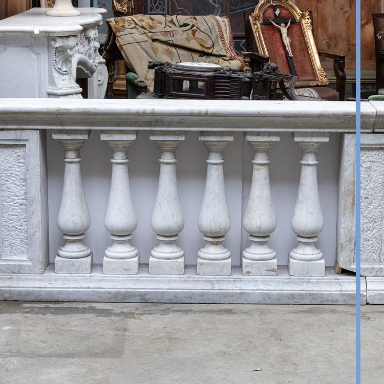 Paar Baluster aus Carrara-Marmor, XIX.