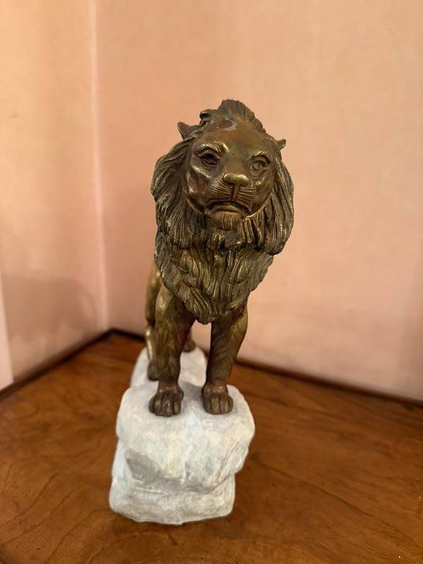 Leone di bronzo