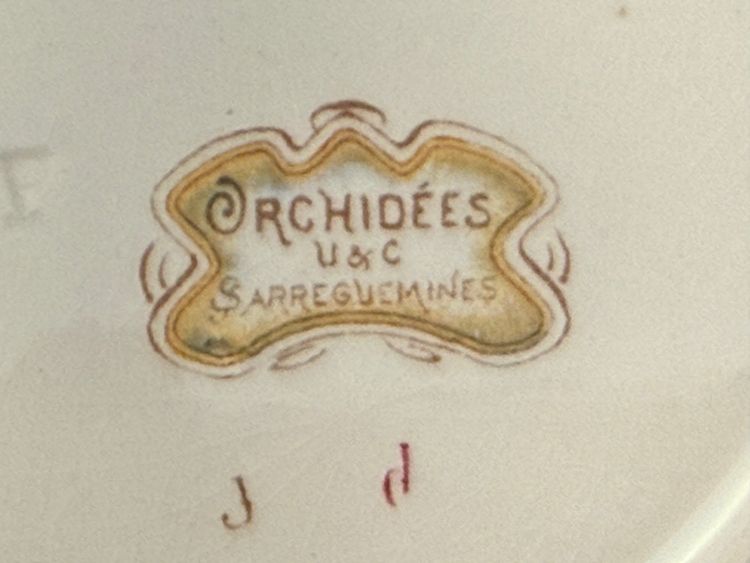 RARE and MAGNIFICENT Sarreguemines decorated with Orchids, Tea (or chocolate) cup and saucer (1)