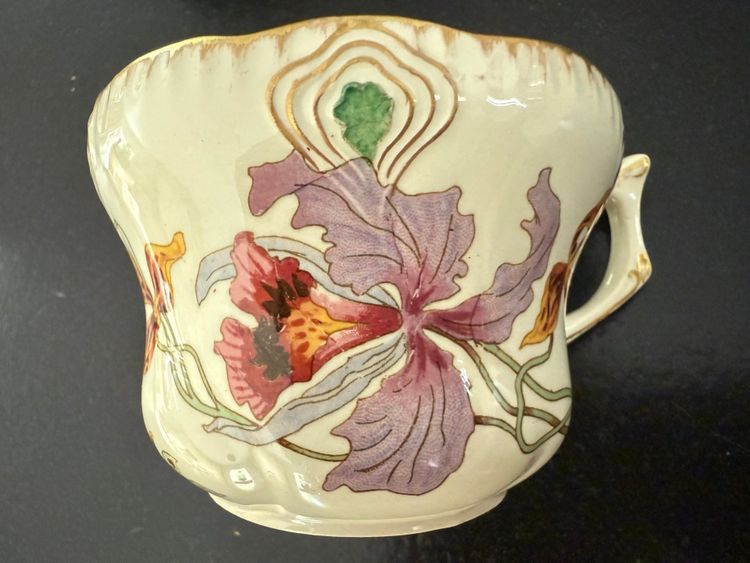RARE and MAGNIFICENT Sarreguemines decorated with Orchids, Tea (or chocolate) cup and saucer (1)