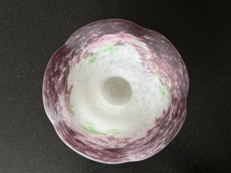 Fruit bowl in marmorated glass - signed Muller Frères