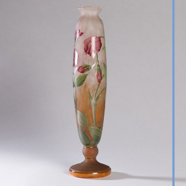 Maison Daum, Soliflore-Vase mit Duftbohnen, 20. Jahrhundert