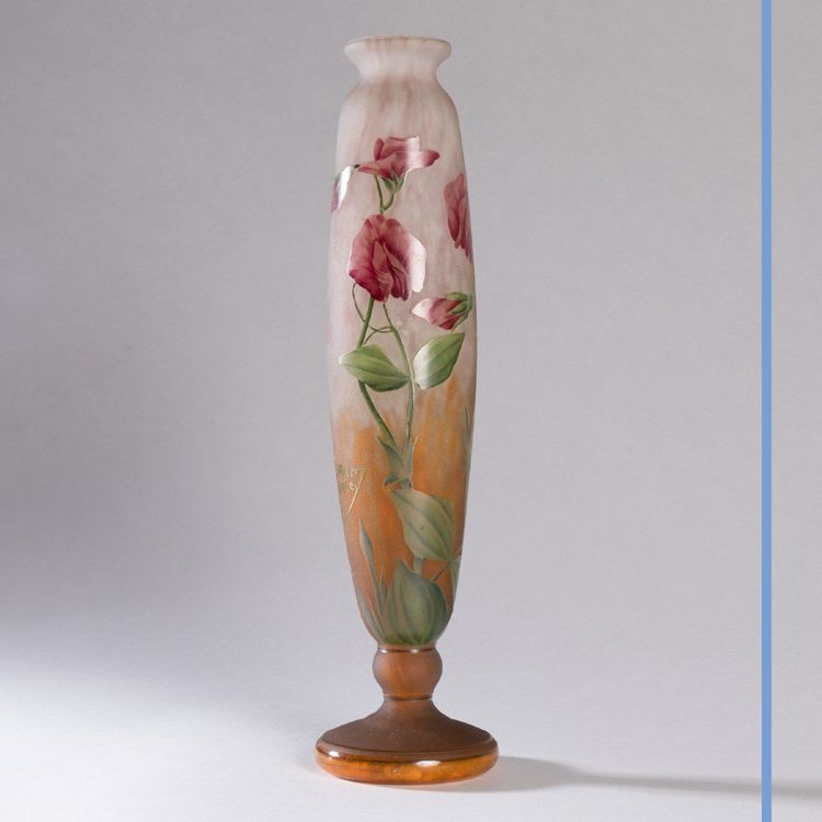 Maison Daum, Soliflore-Vase mit Duftbohnen, 20. Jahrhundert